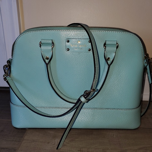 kate spade Handbags - Kate Spade sylvia dome satchel mint leather.